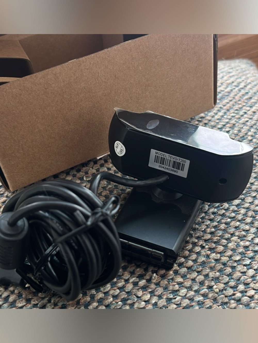 Xfinity XCAM2 SCHC2AEW HD Indoor Outdoor Security Camera NEW IN THE BOX… Xfinity